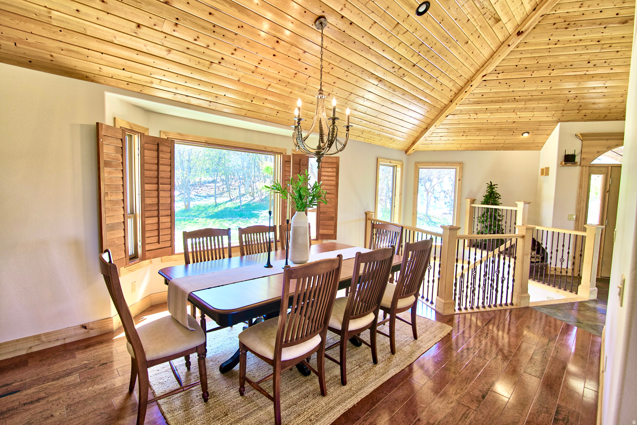 FLINTRIDGE - Residential