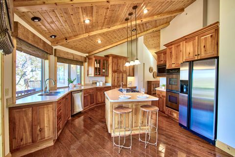 Tiny photo for 715 S OAK DR, Woodland Hills, UT 84653 (MLS # 2149635)