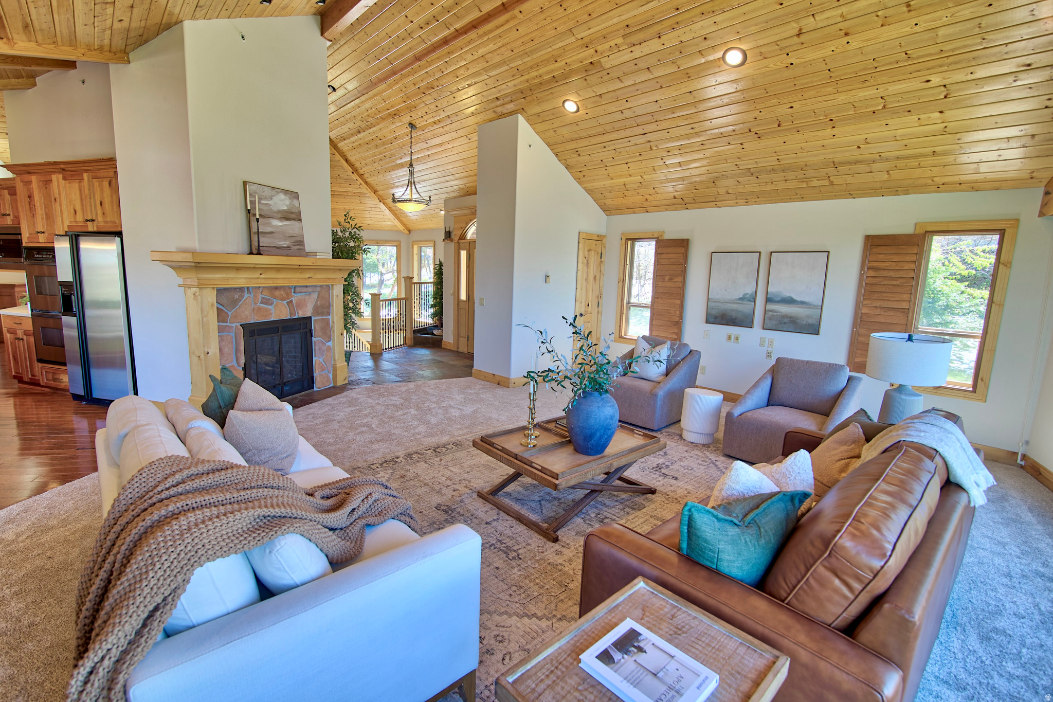 FLINTRIDGE - Residential