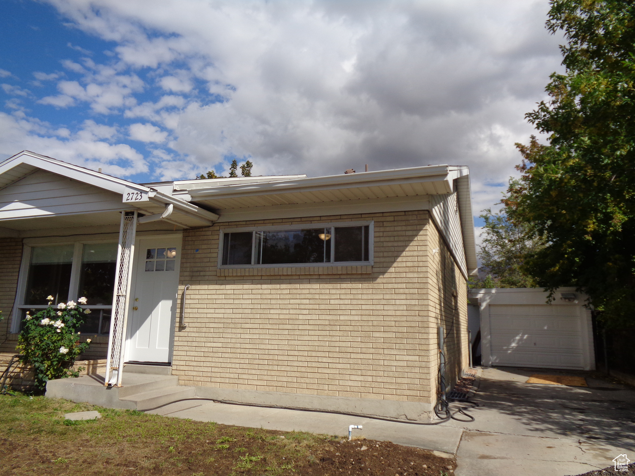 HIGHLAND - Residential Income