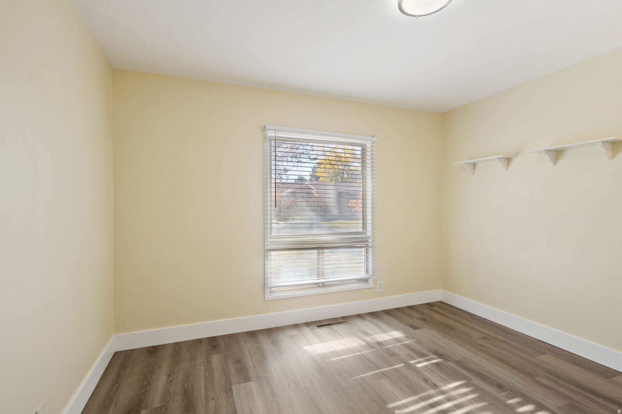 TANGLEWOOD - Residential