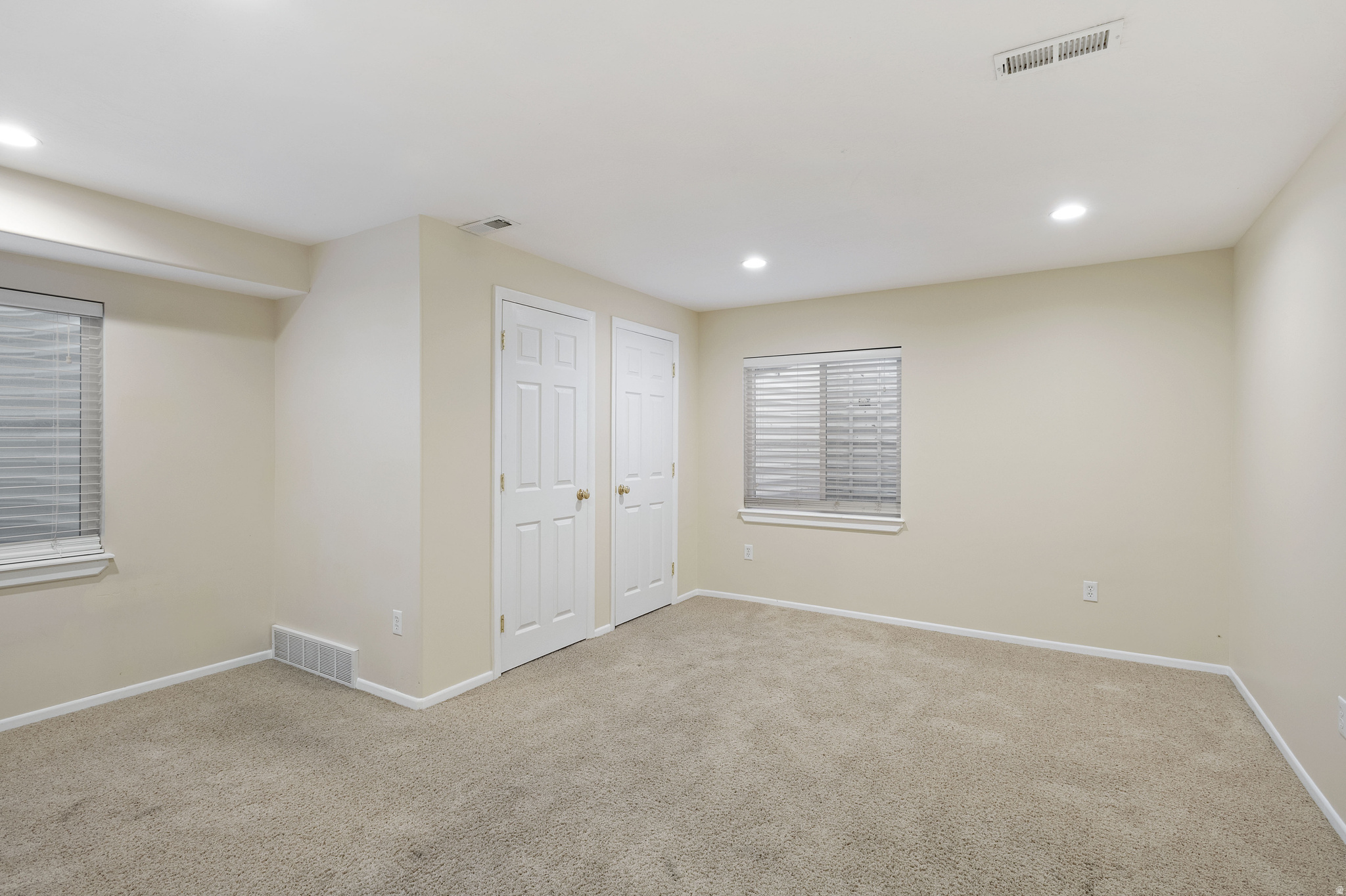 TANGLEWOOD - Residential