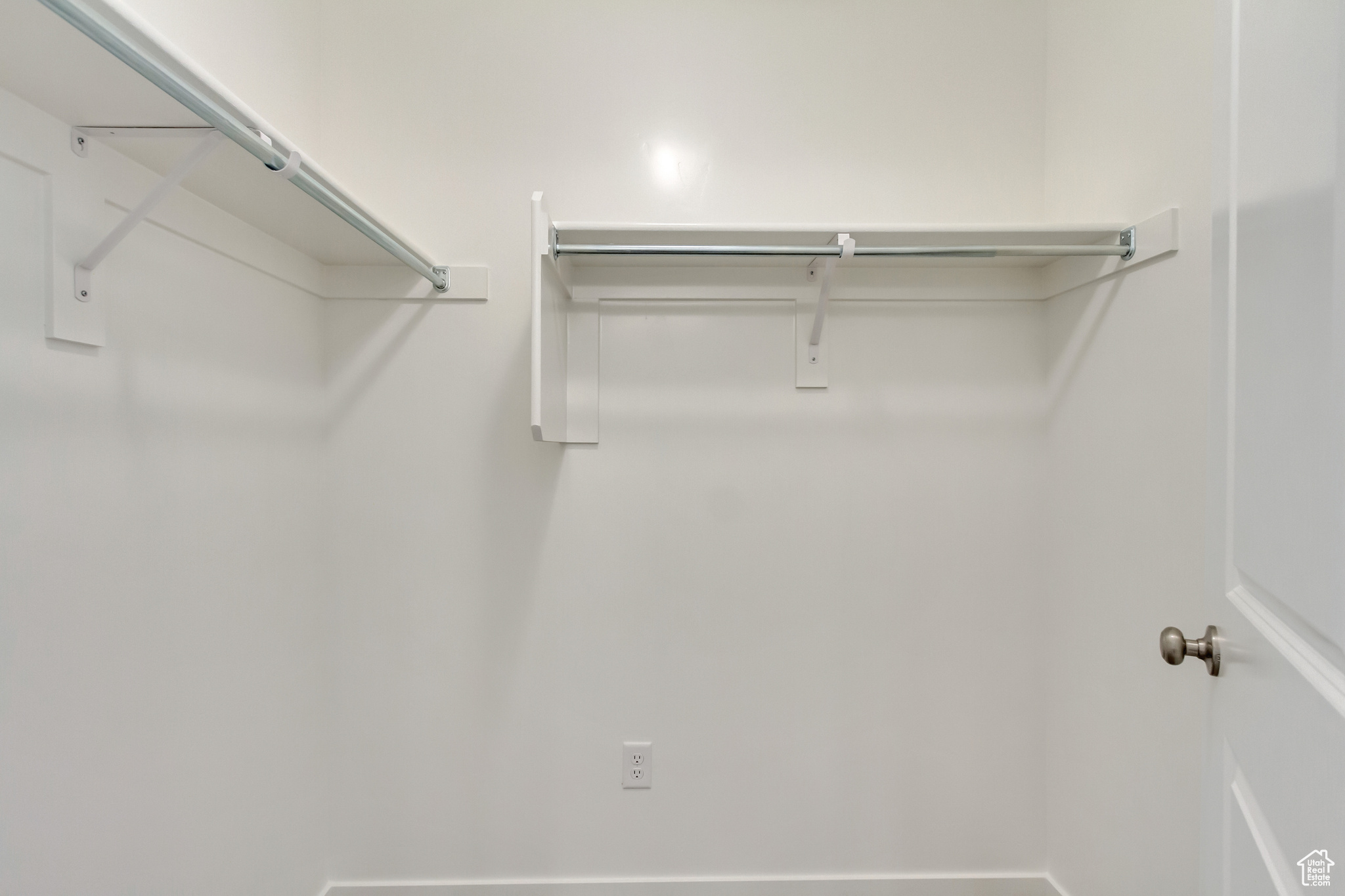 MEADOWBROOK - Residential