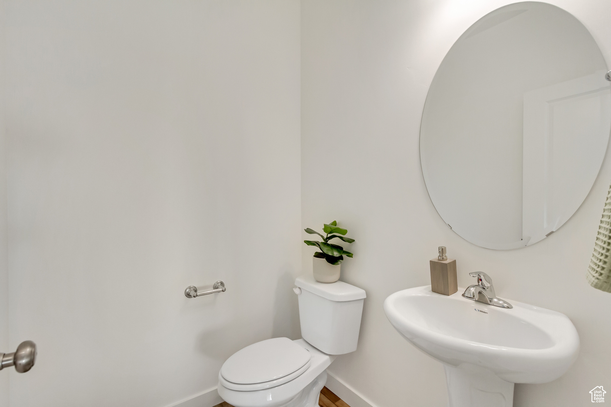 MEADOWBROOK - Residential