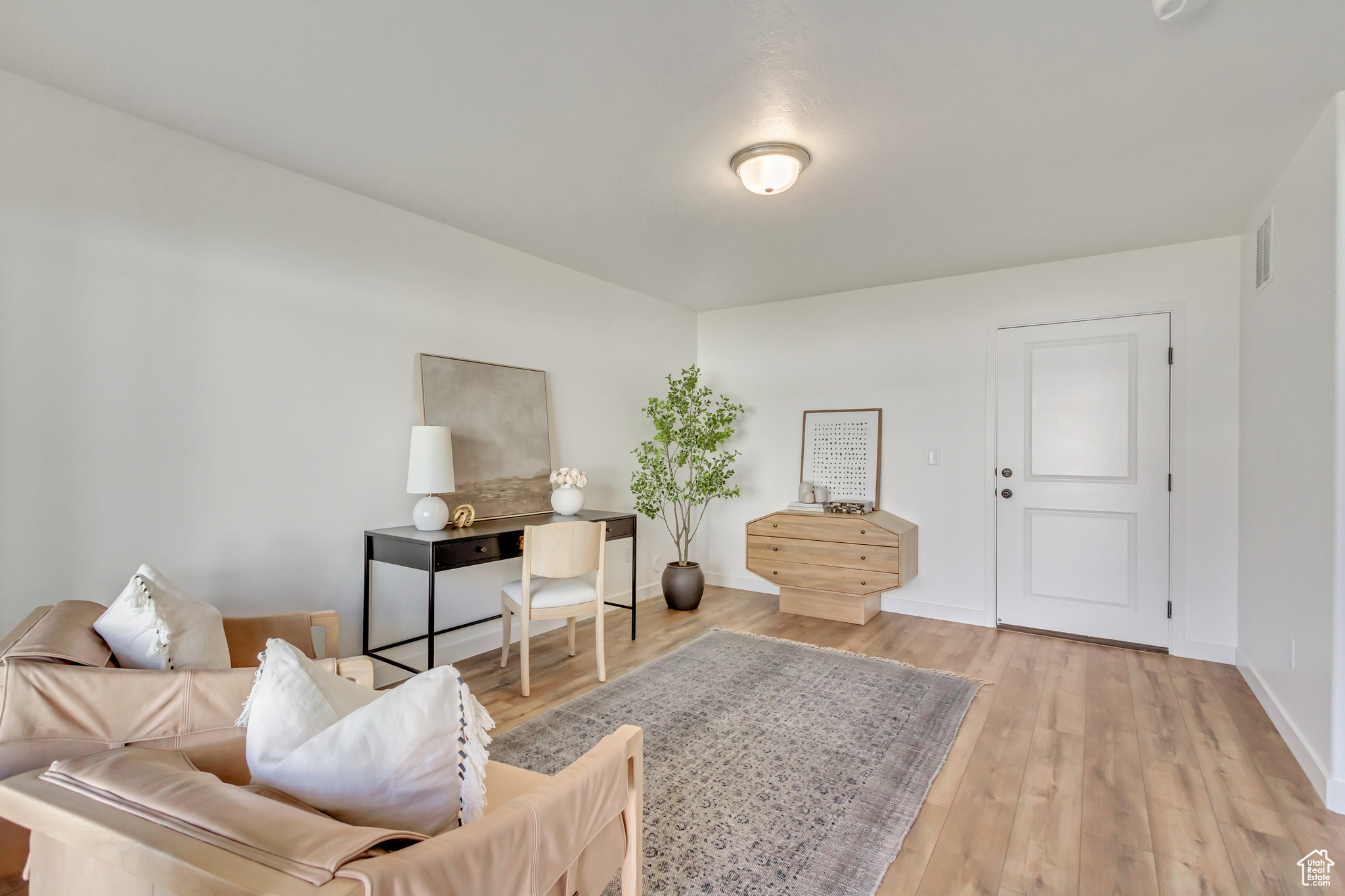 MEADOWBROOK - Residential