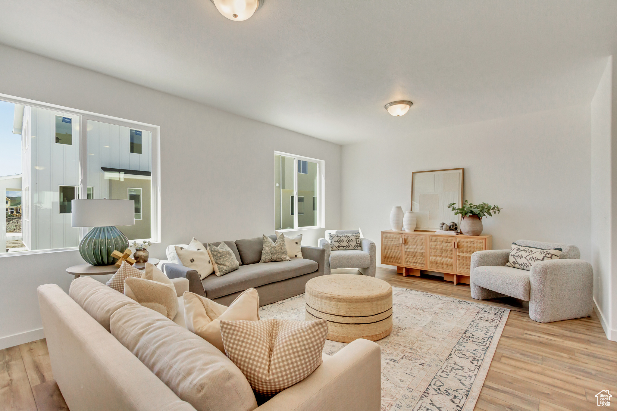 MEADOWBROOK - Residential