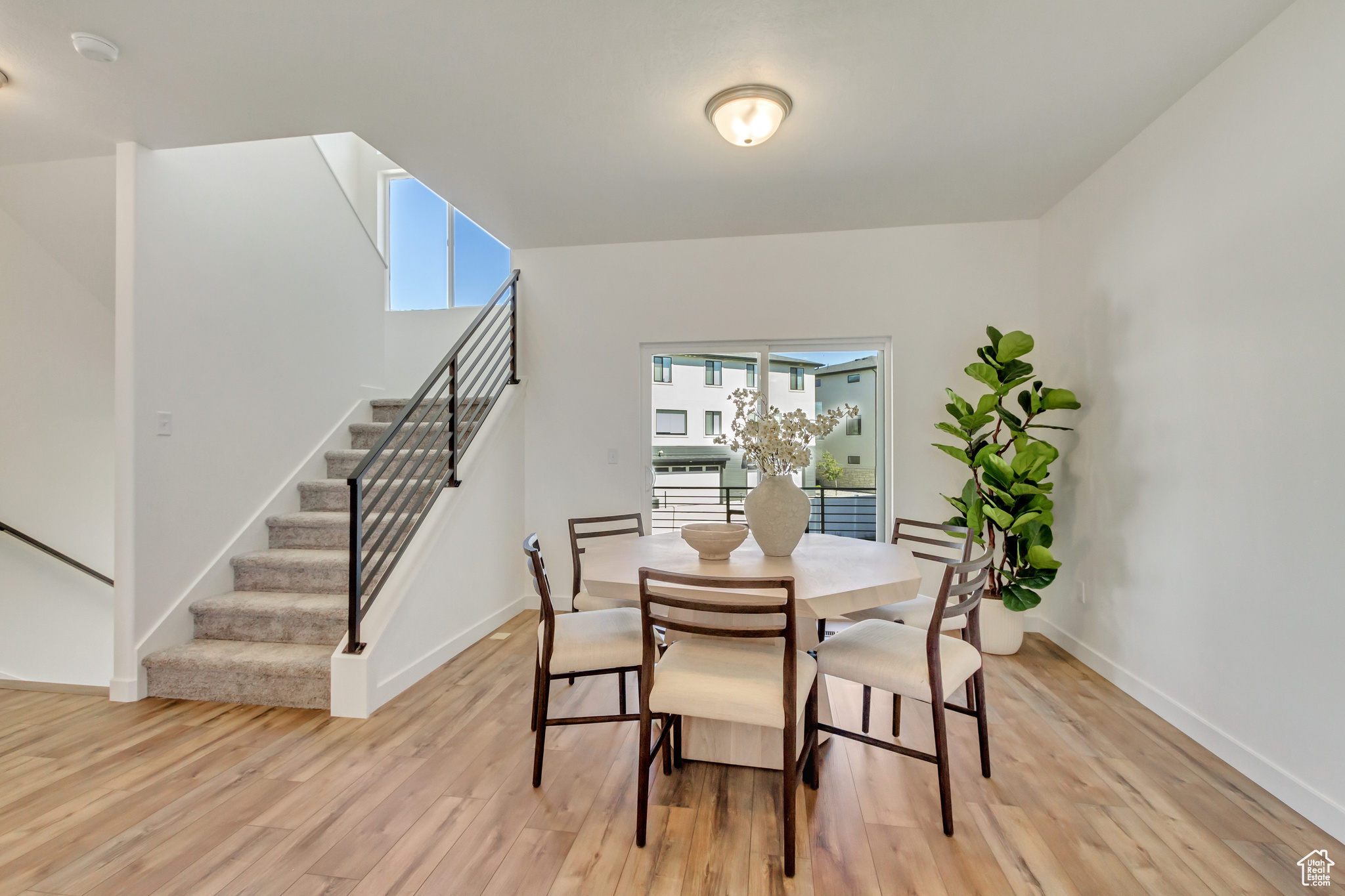 MEADOWBROOK - Residential