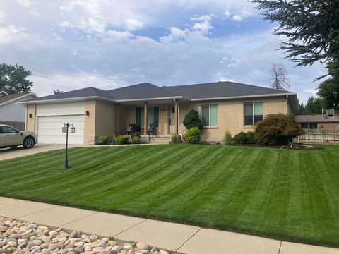 Photo of 10150 S 2165 E, Sandy, UT 84092 (MLS # 2151574)
