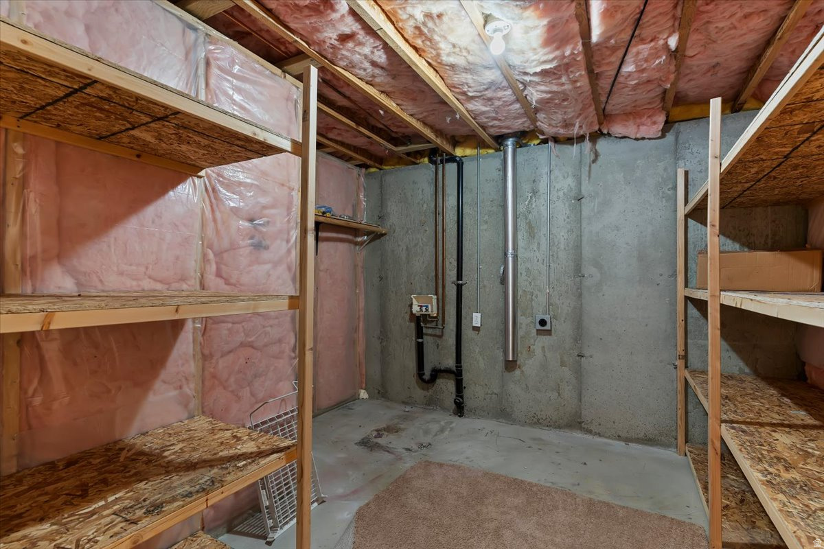 LINDA VIST MEADOWS - Residential