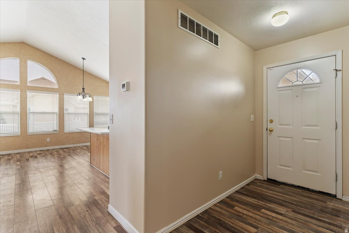 LINDA VIST MEADOWS - Residential