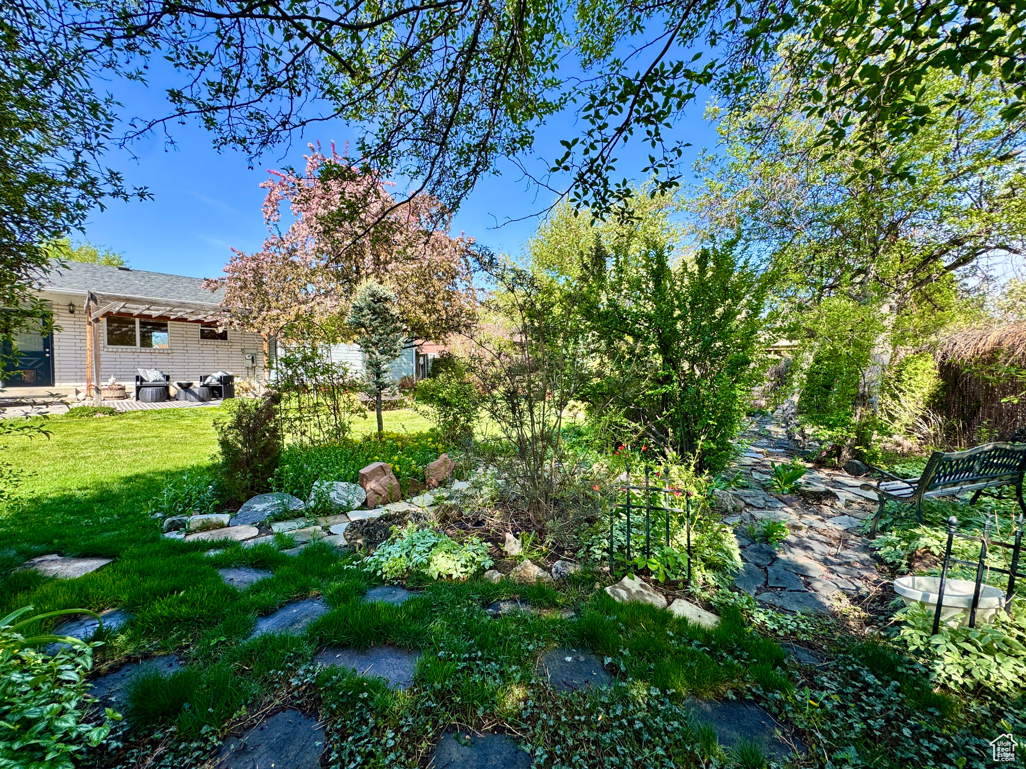 2033 W Knights Way, West Jordan, Utah image 34