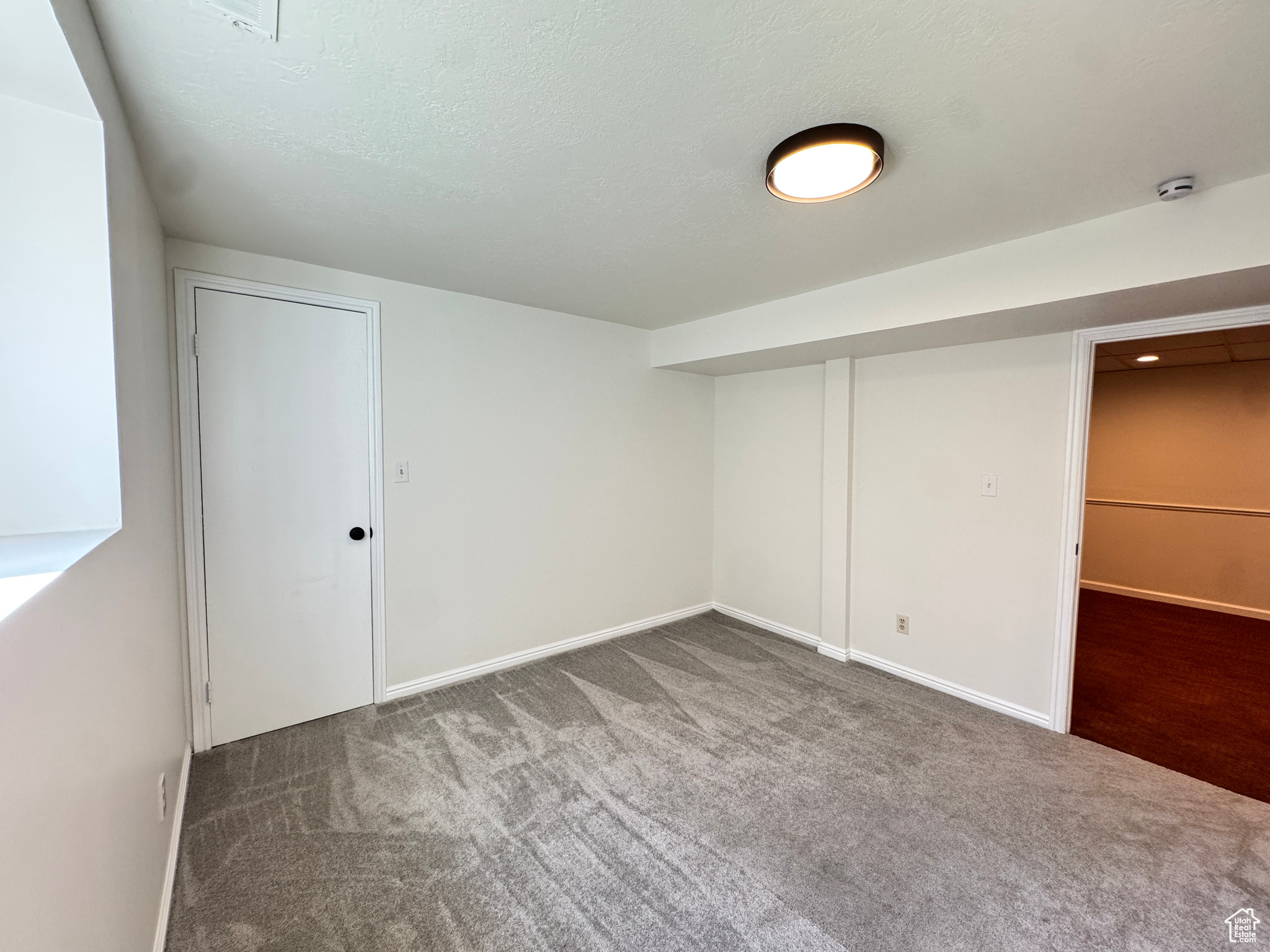 2033 W Knights Way, West Jordan, Utah image 28
