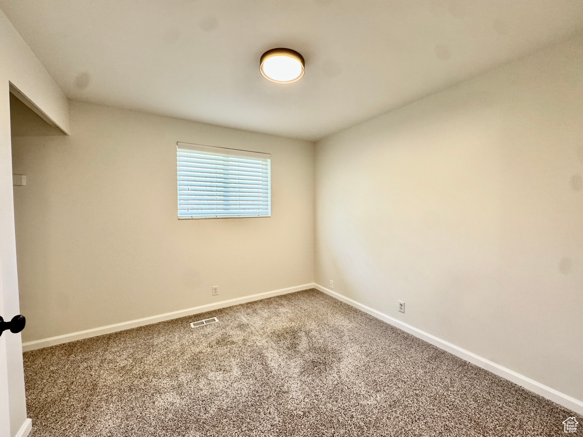 2033 W Knights Way, West Jordan, Utah image 20