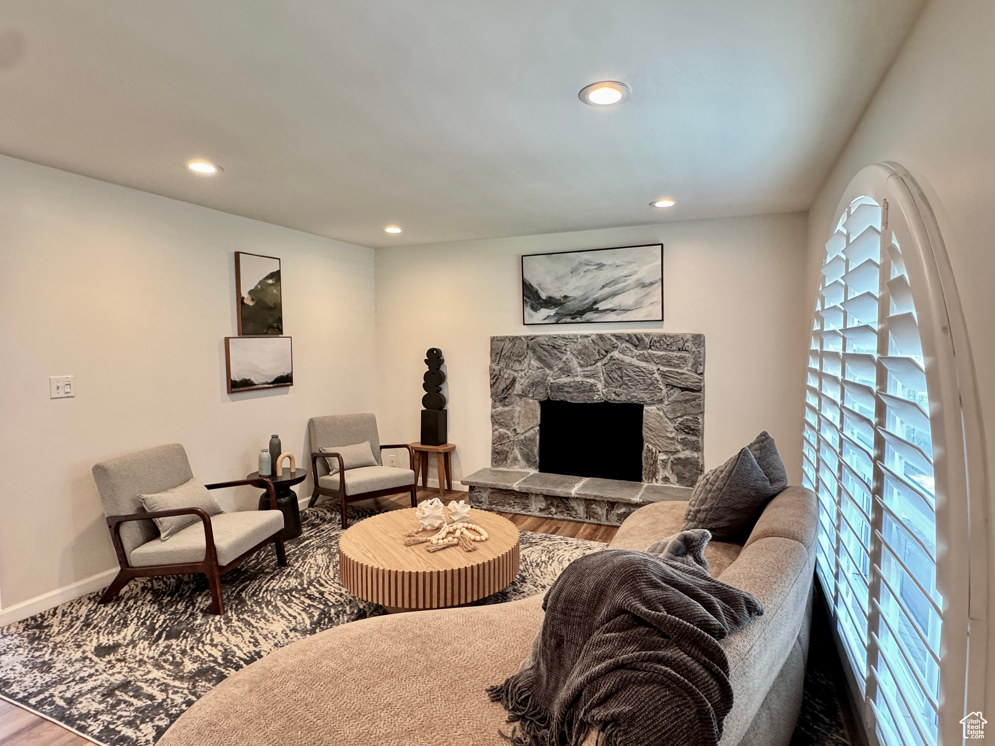 2033 W Knights Way, West Jordan, Utah image 4