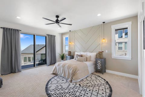 Tiny photo for 619 E MOUNTAIN RD. Rd N, North Ogden, UT 84414 (MLS # 2178491)