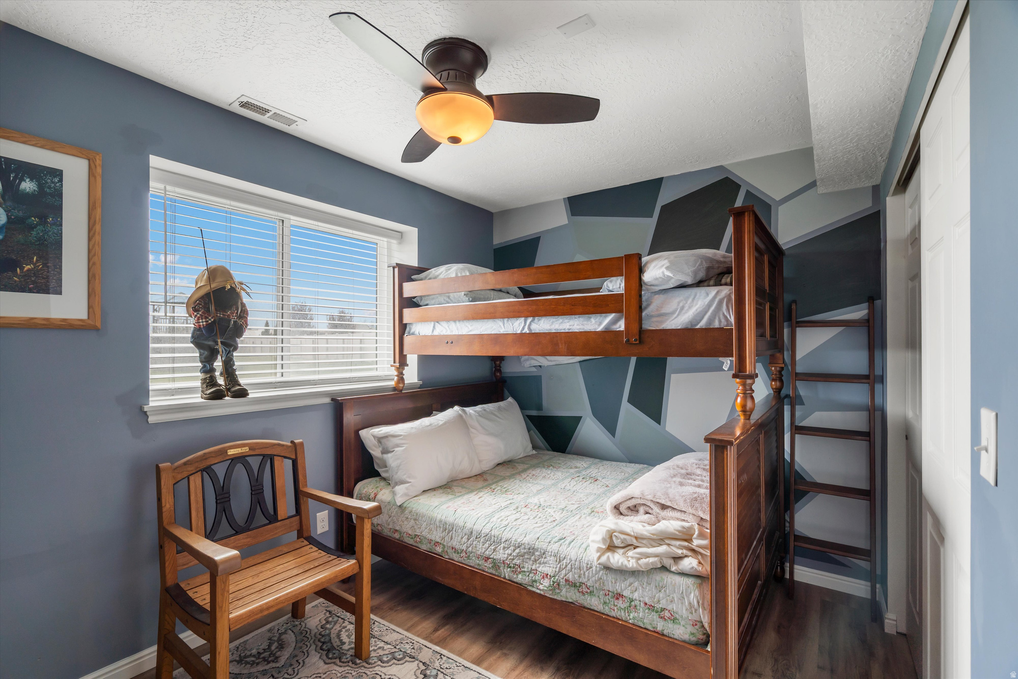 LONGHORN - Residential