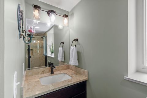 Tiny photo for 4205 W 4450 S, West Haven, UT 84401 (MLS # 2147520)