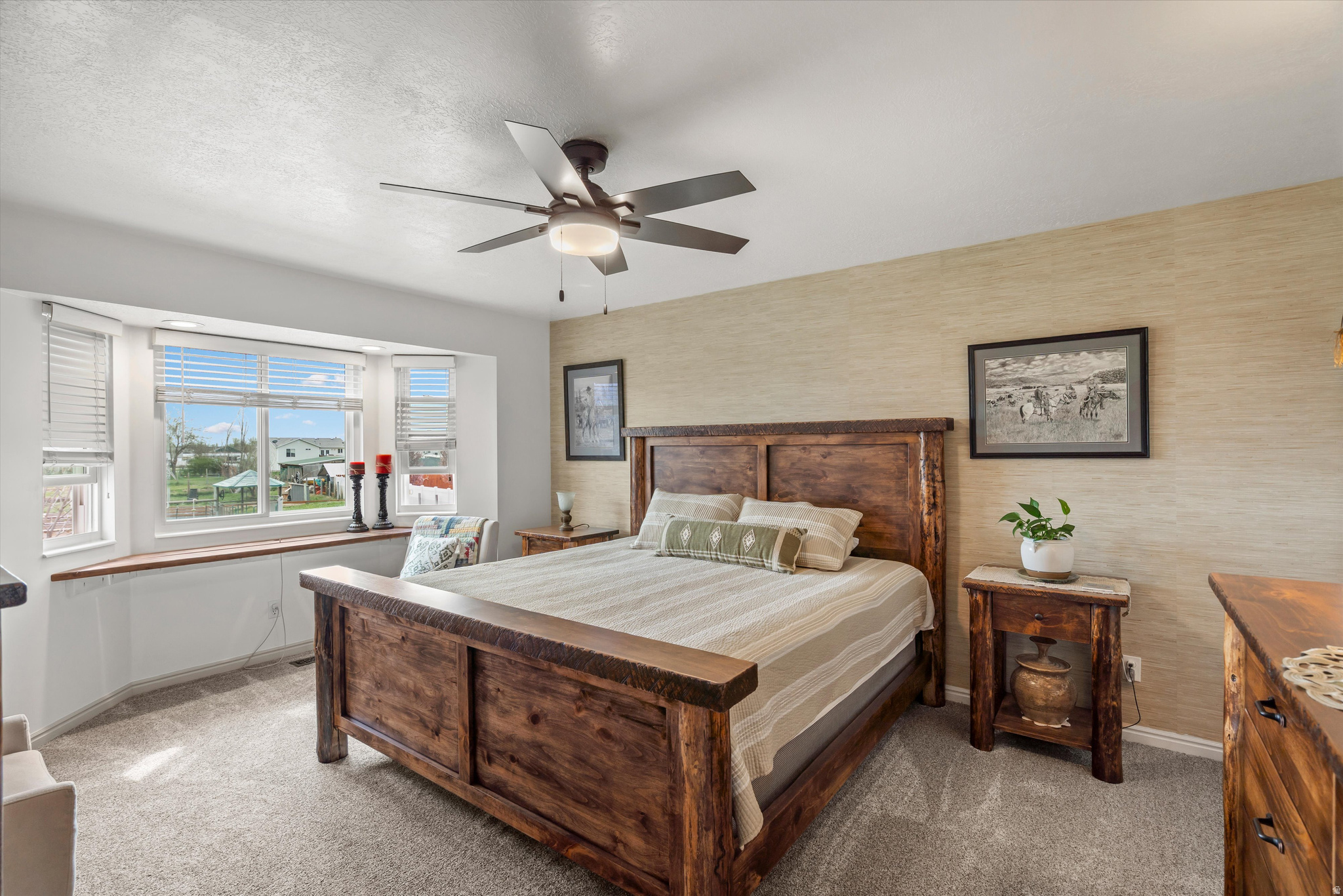 LONGHORN - Residential