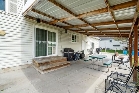 Tiny photo for 4205 W 4450 S, West Haven, UT 84401 (MLS # 2147520)