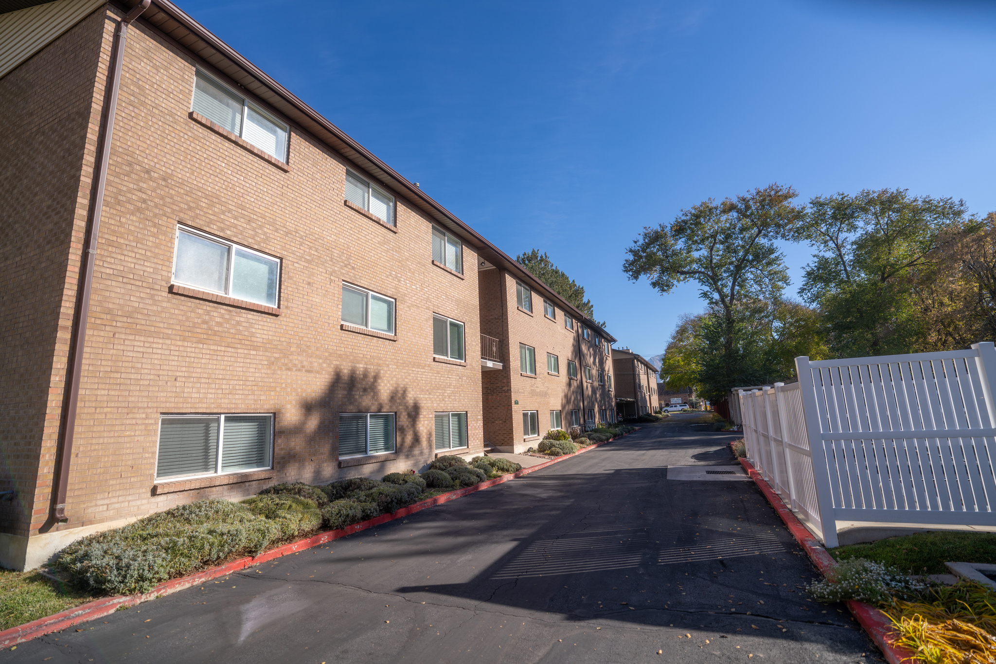 GREENTREE CONDM - Residential