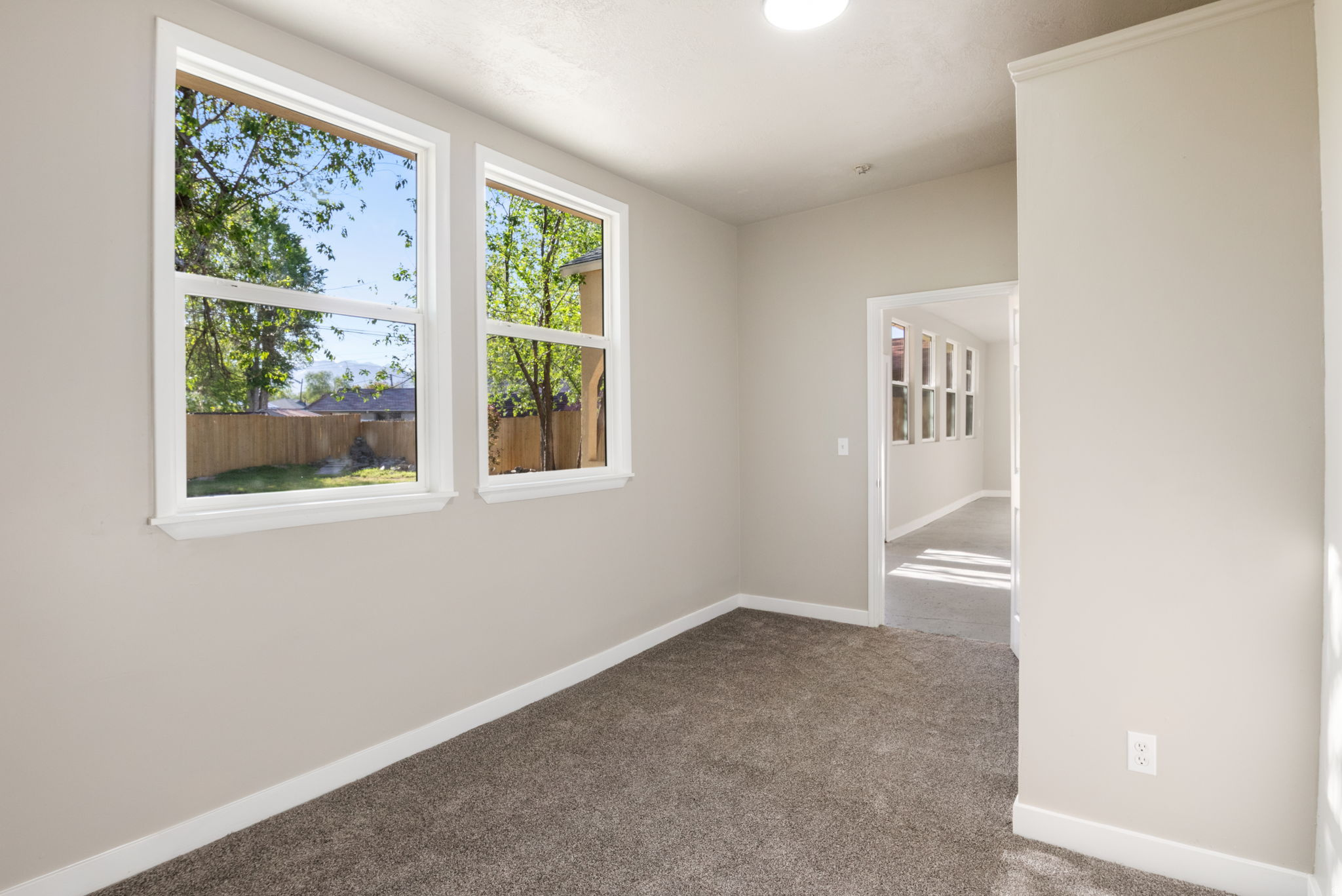 GLENDALE GARDENS - Residential