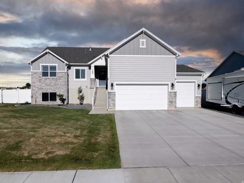 Photo of 1209 N 4975 W, Plain City, UT 84404 (MLS # 2159478) Photo of 1209 N 4975 W, Plain City, UT 84404 (MLS # 2159478)