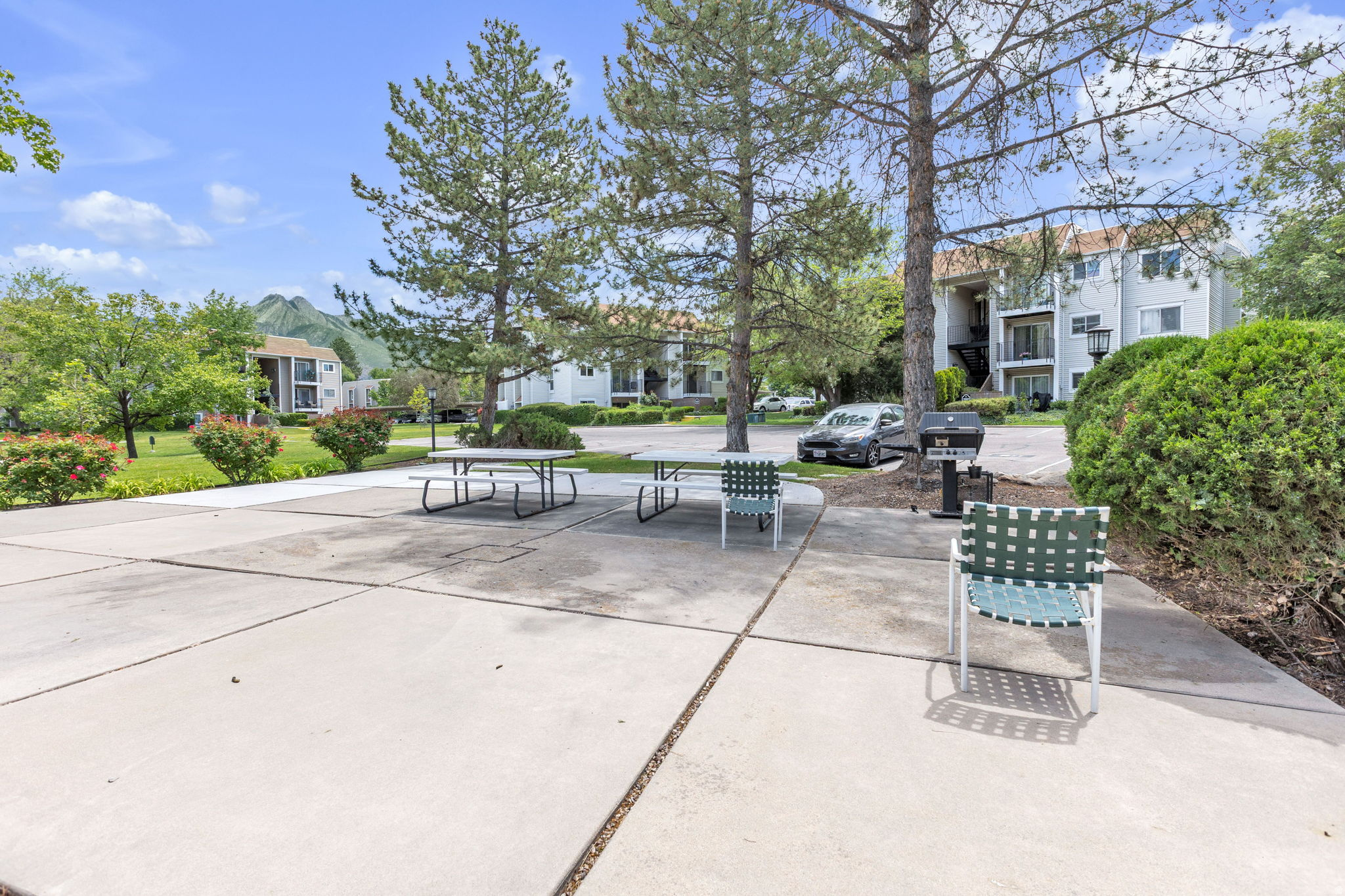 QUAILBROOK EAST - Residential