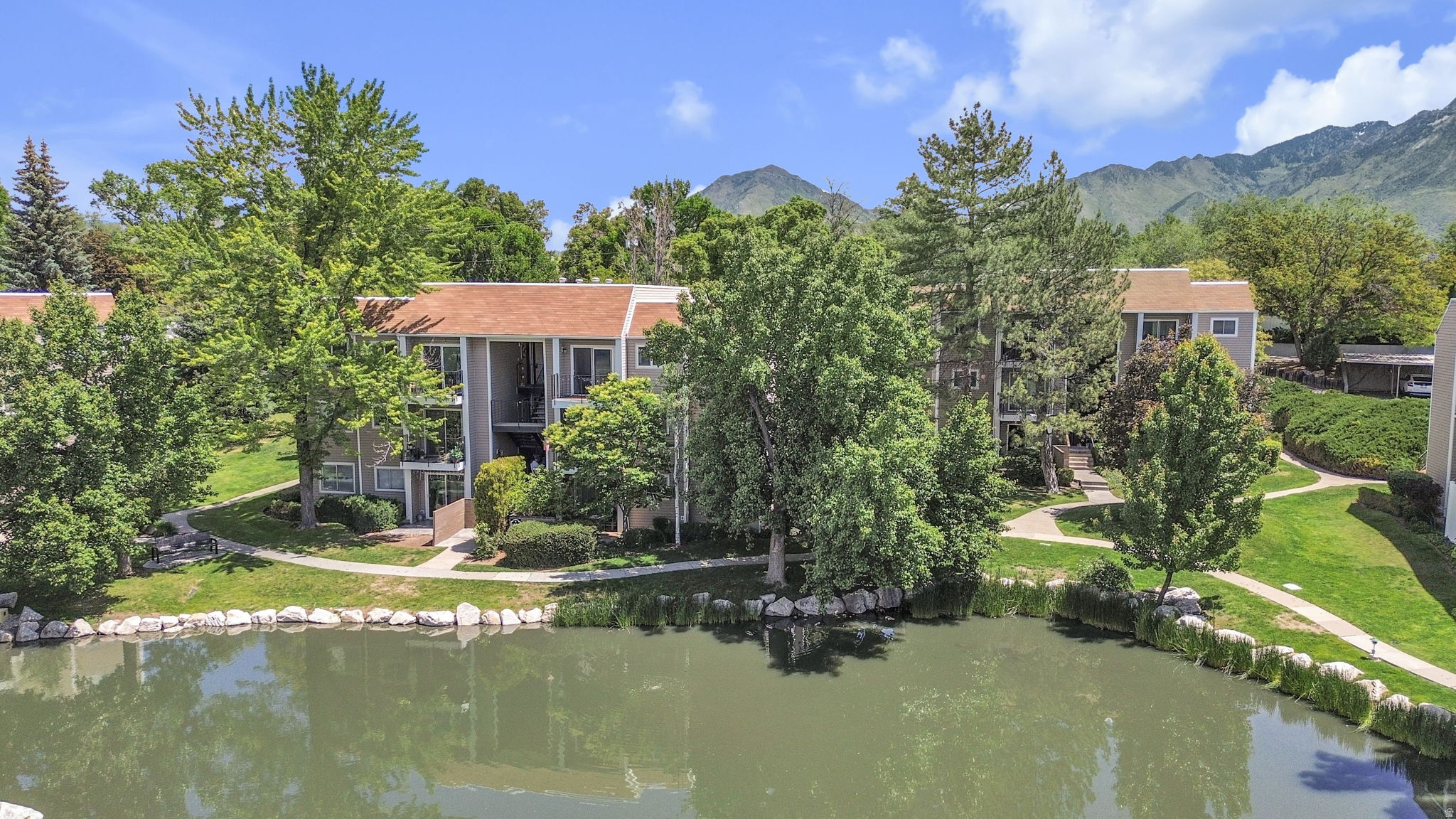 QUAILBROOK EAST - Residential