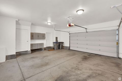 Tiny photo for 5069 W DAYBREAK PKWY S, South Jordan, UT 84009 (MLS # 2112398)