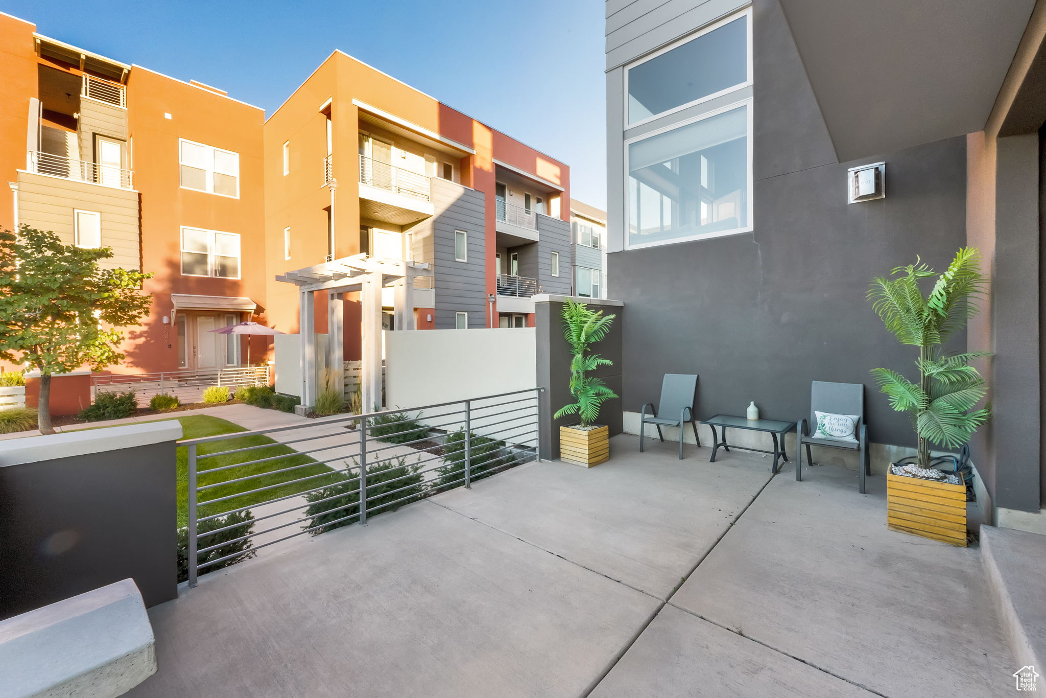 KENNECOTT - Residential