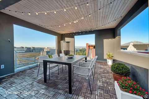 Tiny photo for 5069 W DAYBREAK PKWY S, South Jordan, UT 84009 (MLS # 2112398)