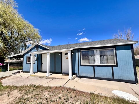 Photo of 665 E MAIN ST, Wellington, UT 84542 (MLS # 2152627)