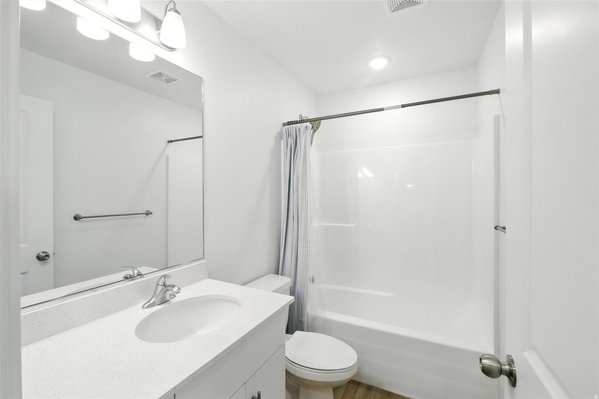 WOODMORE POINTE SUBDIVISION PHASE 4 - Residential