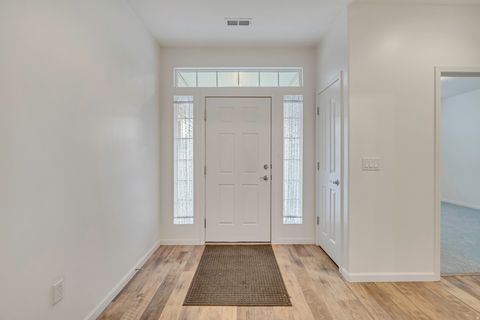 Tiny photo for 3199 S RENDEZVOUS WAY, West Valley City, UT 84120 (MLS # 2137244)
