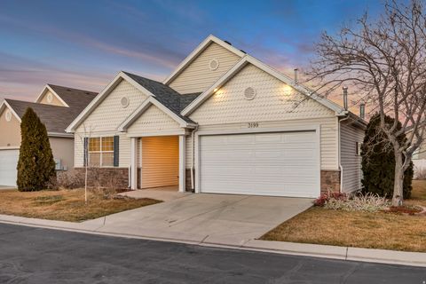 Tiny photo for 3199 S RENDEZVOUS WAY, West Valley City, UT 84120 (MLS # 2137244)