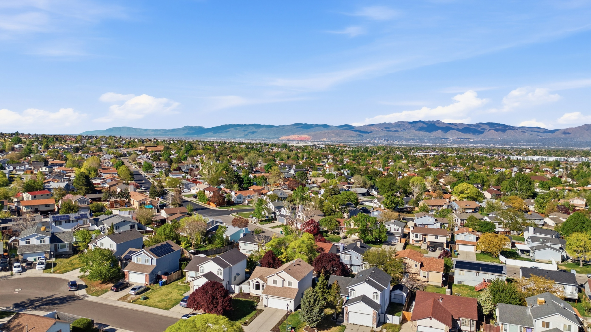 OQUIRRH SHADOWS - Residential