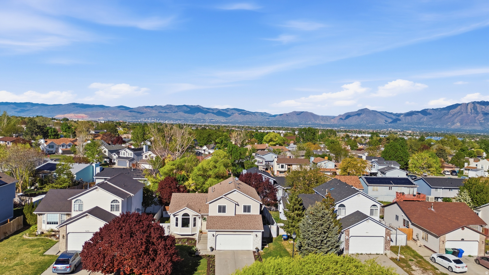 OQUIRRH SHADOWS - Residential