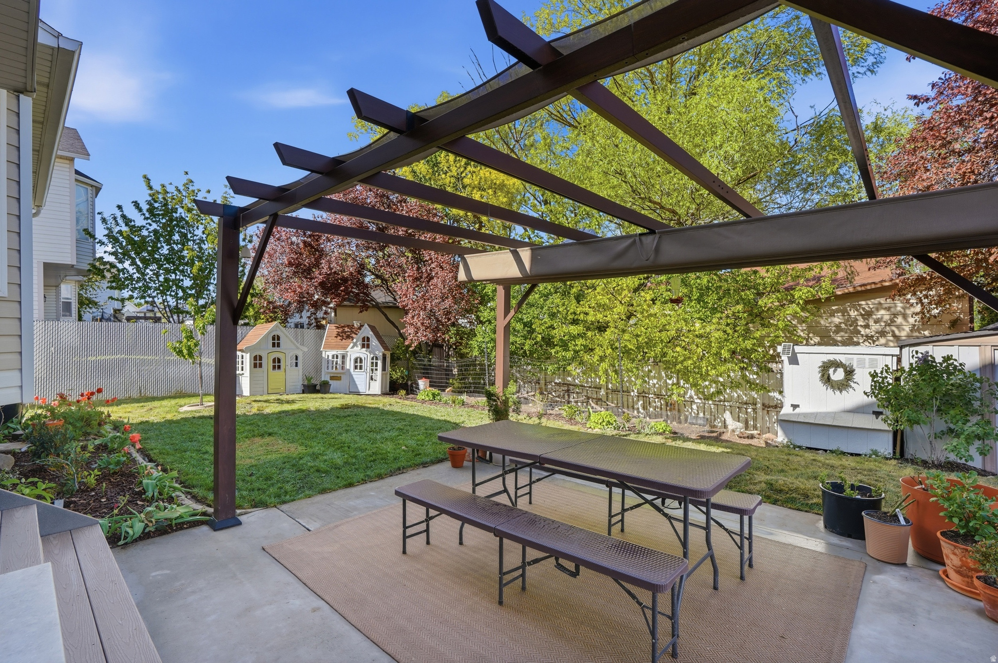 OQUIRRH SHADOWS - Residential