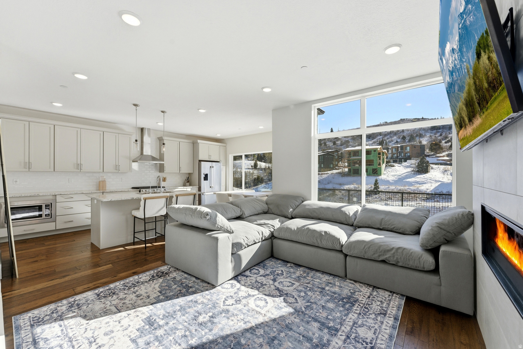 DISCOVERY RIDGE PHASE 1 SUBDIVISION - Residential