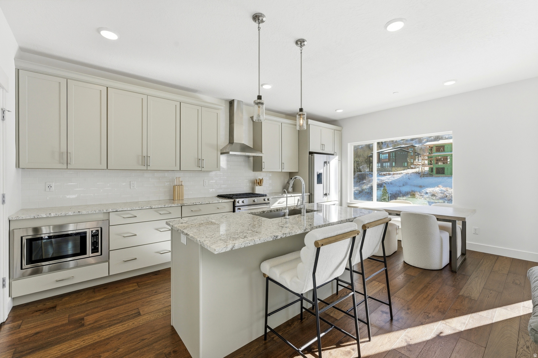 DISCOVERY RIDGE PHASE 1 SUBDIVISION - Residential