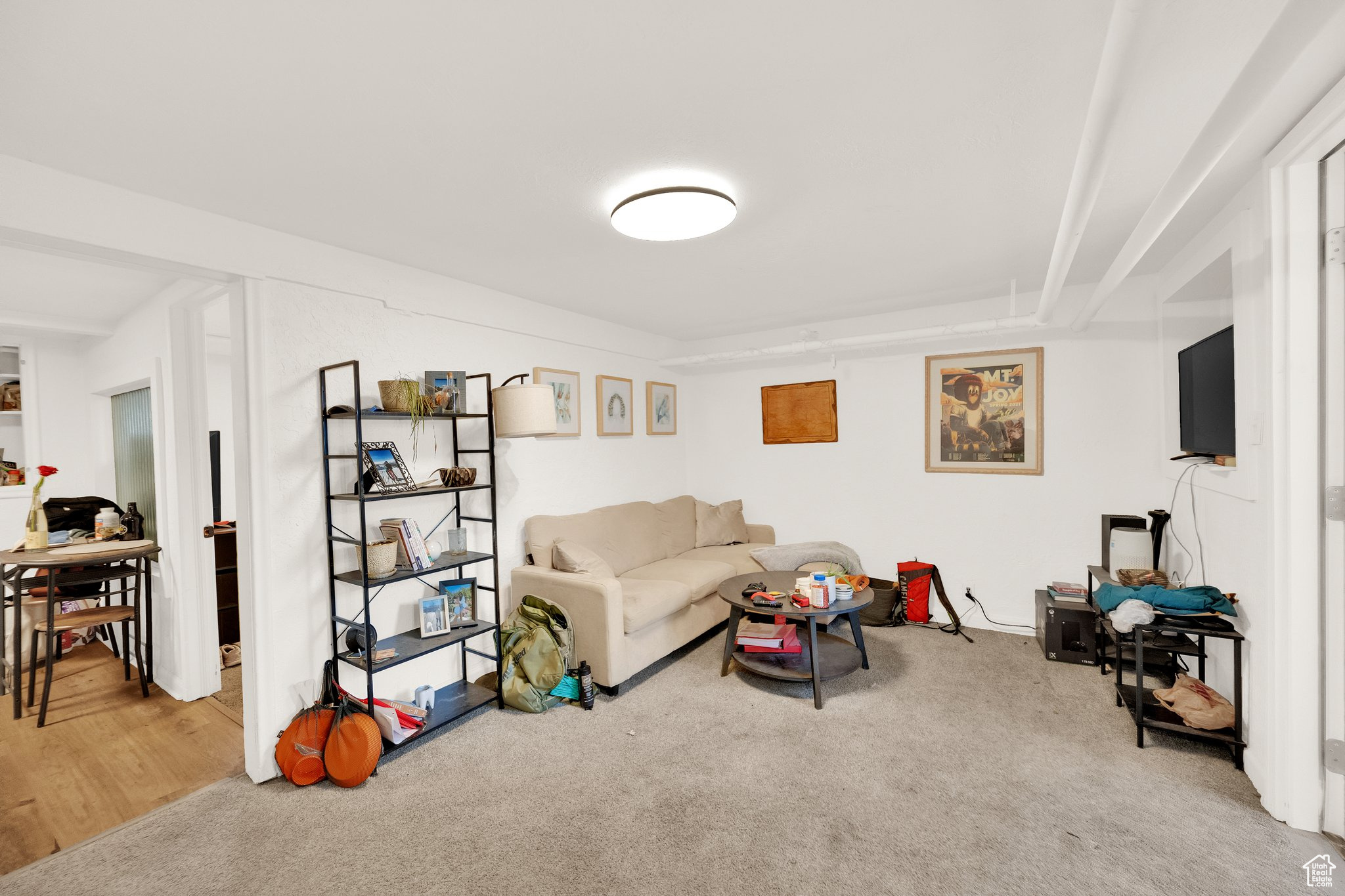 THOMAS SUB - Residential Income