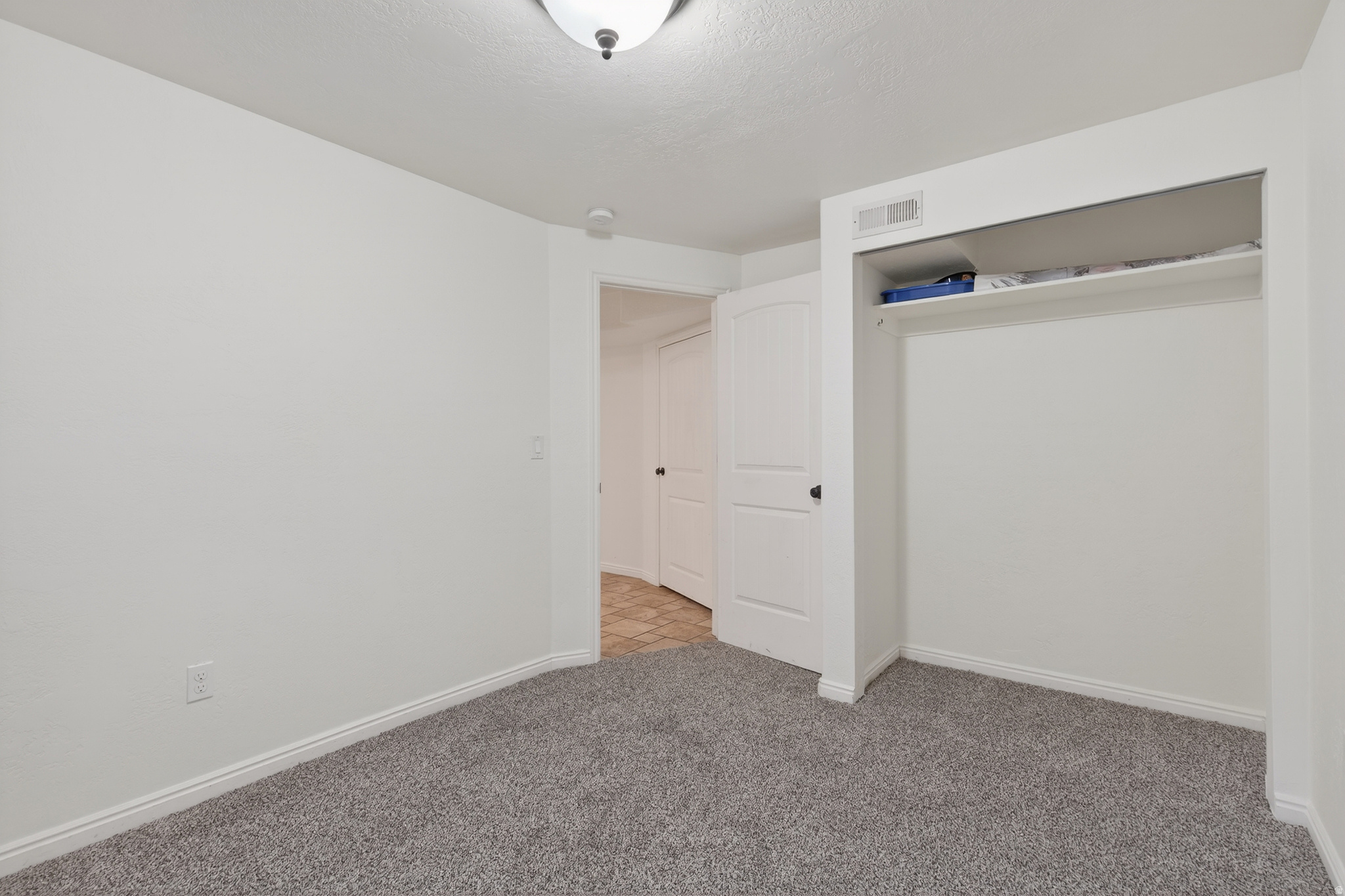 LONE TREE AT CIRCLE FIVE RANCH - Residential