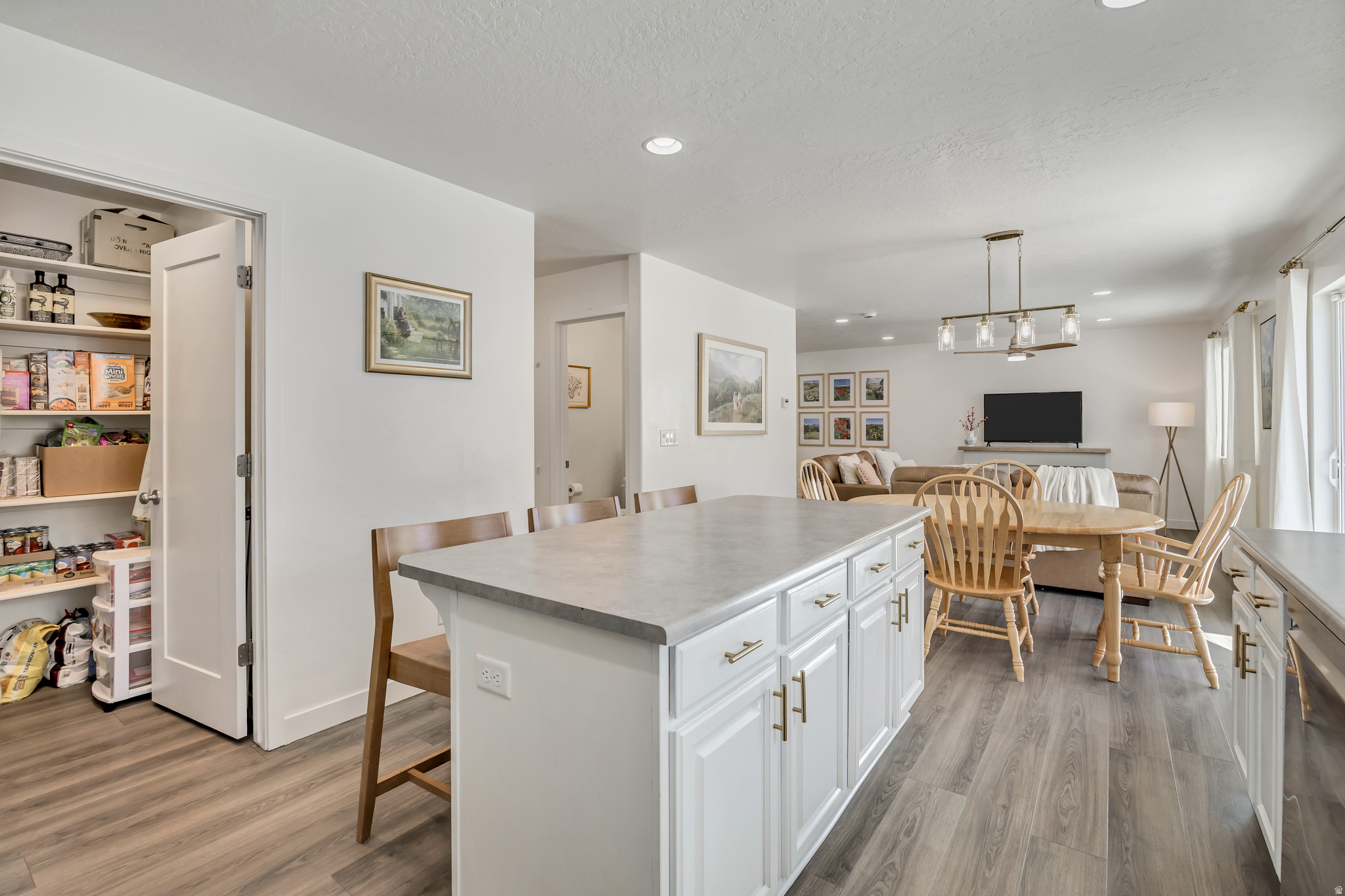 INDEPENDENCE - Residential