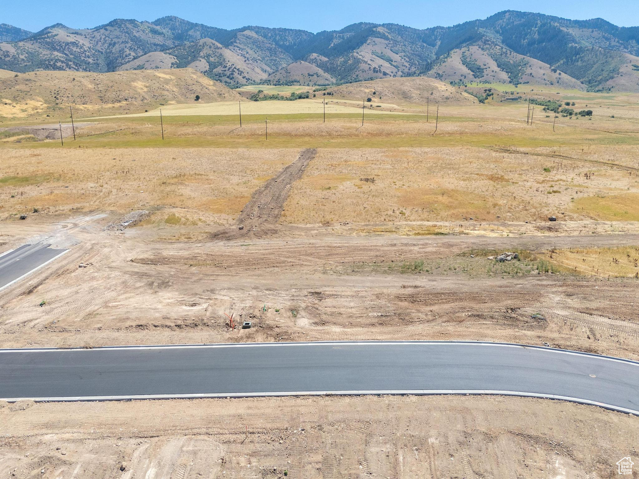 JUNIPER RIDGE 3 - Land