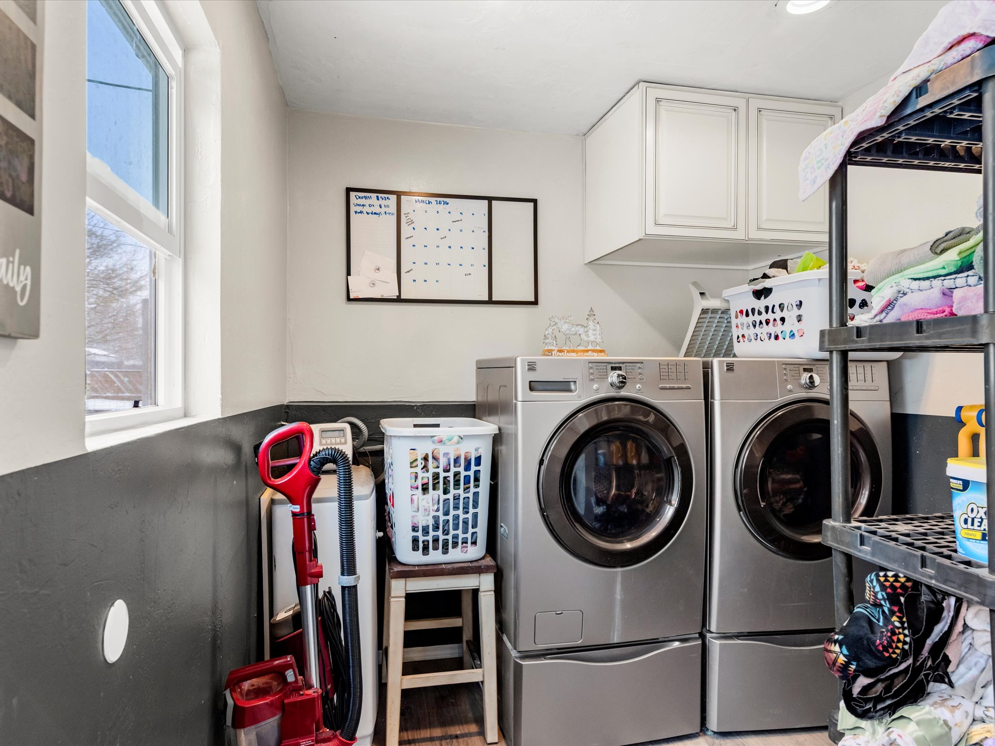 LOVERS DELIGHT - Residential