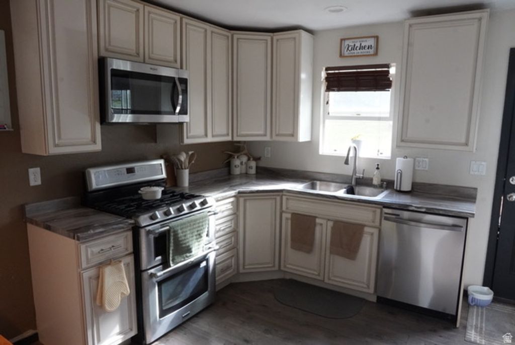 Photo of 350 MONSANTO BLVD, Soda Springs, ID 83276 (MLS # 2150526)