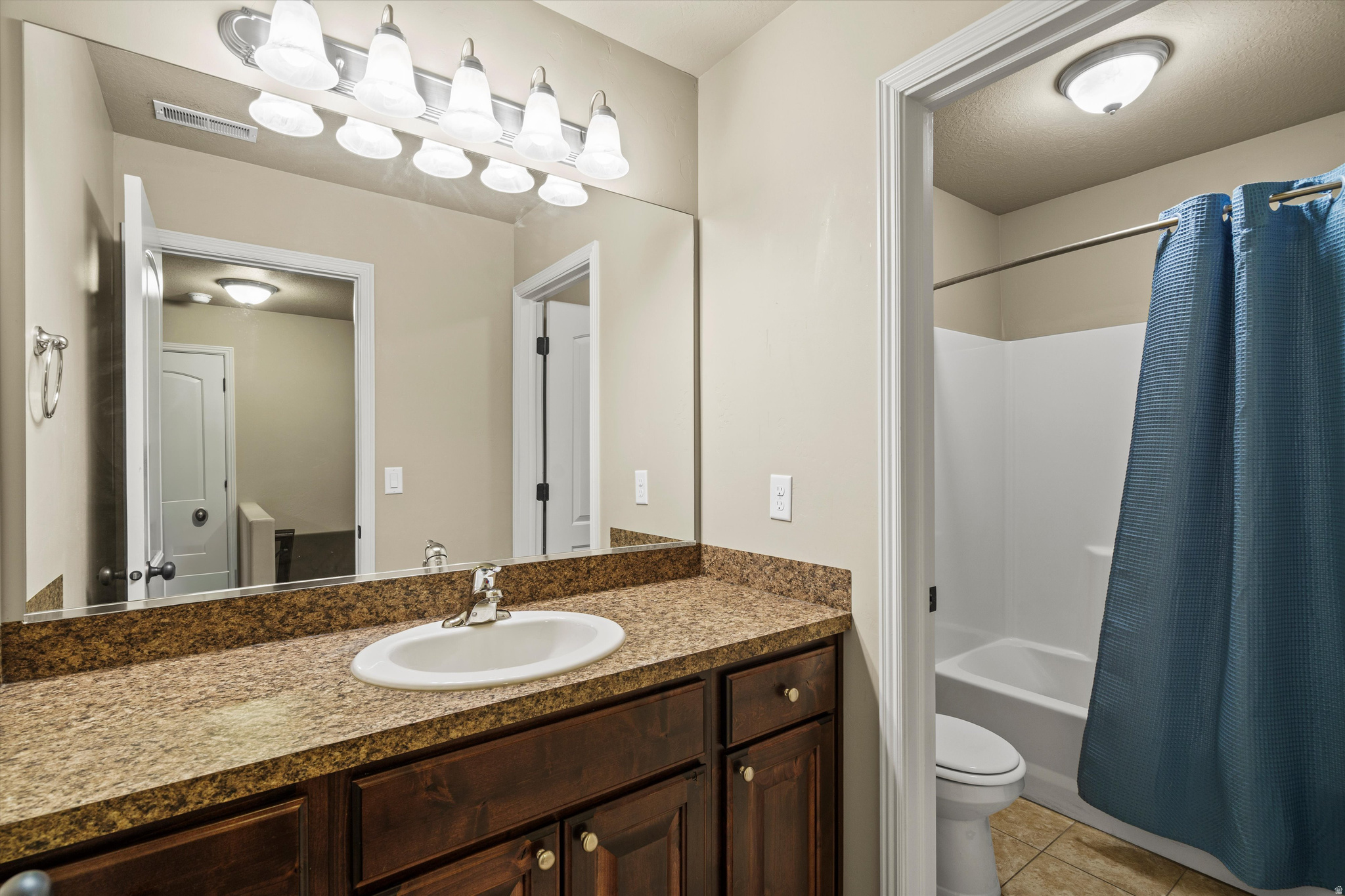 ASPEN MEADOWS - Residential