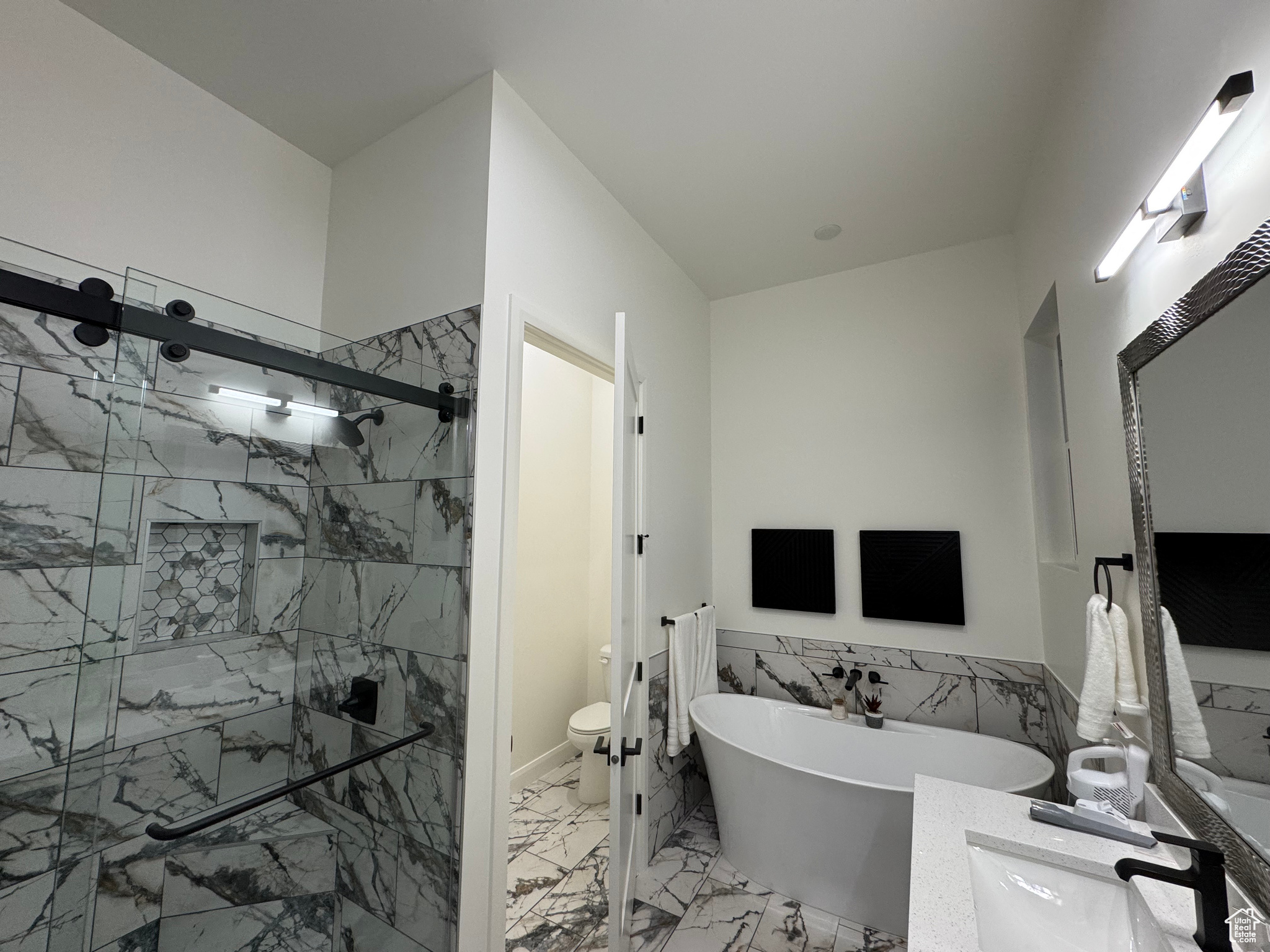 PLAT B - Residential Income