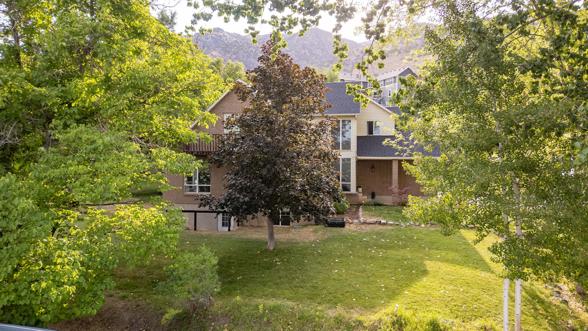 FRUITLAND ACRES - Residential