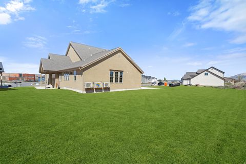 Tiny photo for 3268 S 4950 W, West Haven, UT 84401 (MLS # 2150574)